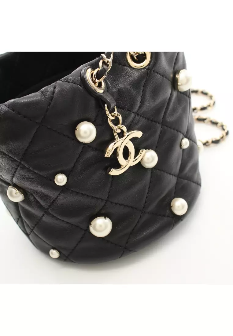 Chanel Caviar Skin Matelasse Coco Mark W Flap Chain Shoulder Bag