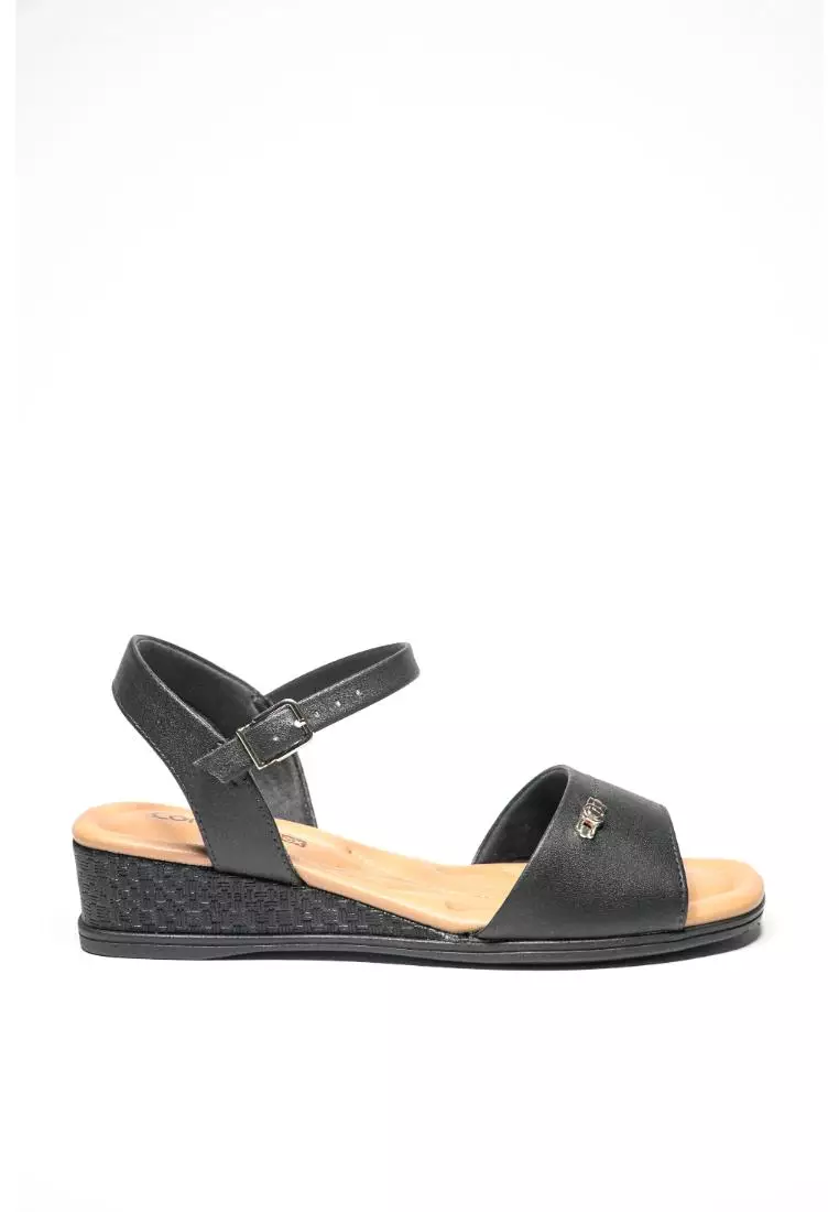 Bianca wedge sandal sales