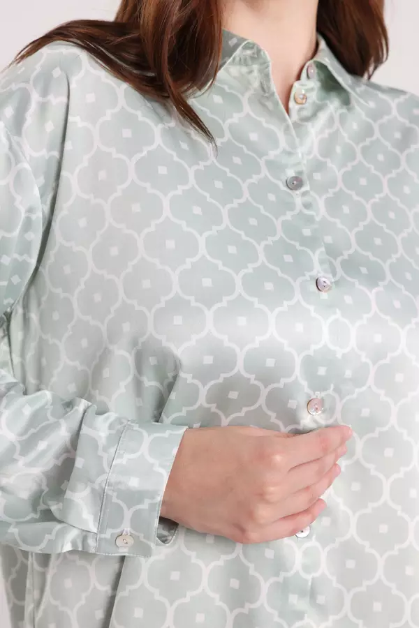 MINIMAL - Serine - Kemeja Satin Motif Geometris - Green Colour Green