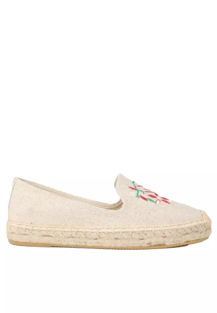 Discount on Twenty Eight Shoes  shoes - SKU: Platform Embroidery Linen Espadrilles HB210321