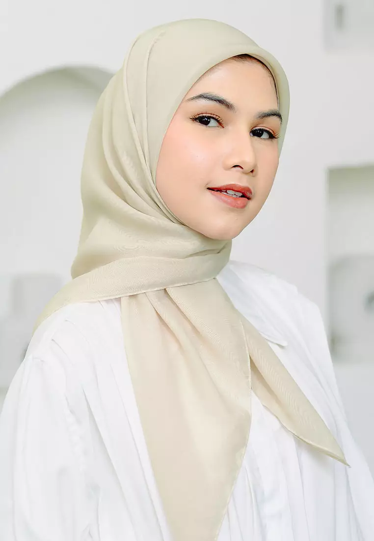 Polly Cotton (Hijab Segiempat Bella Square) Soft Matcha