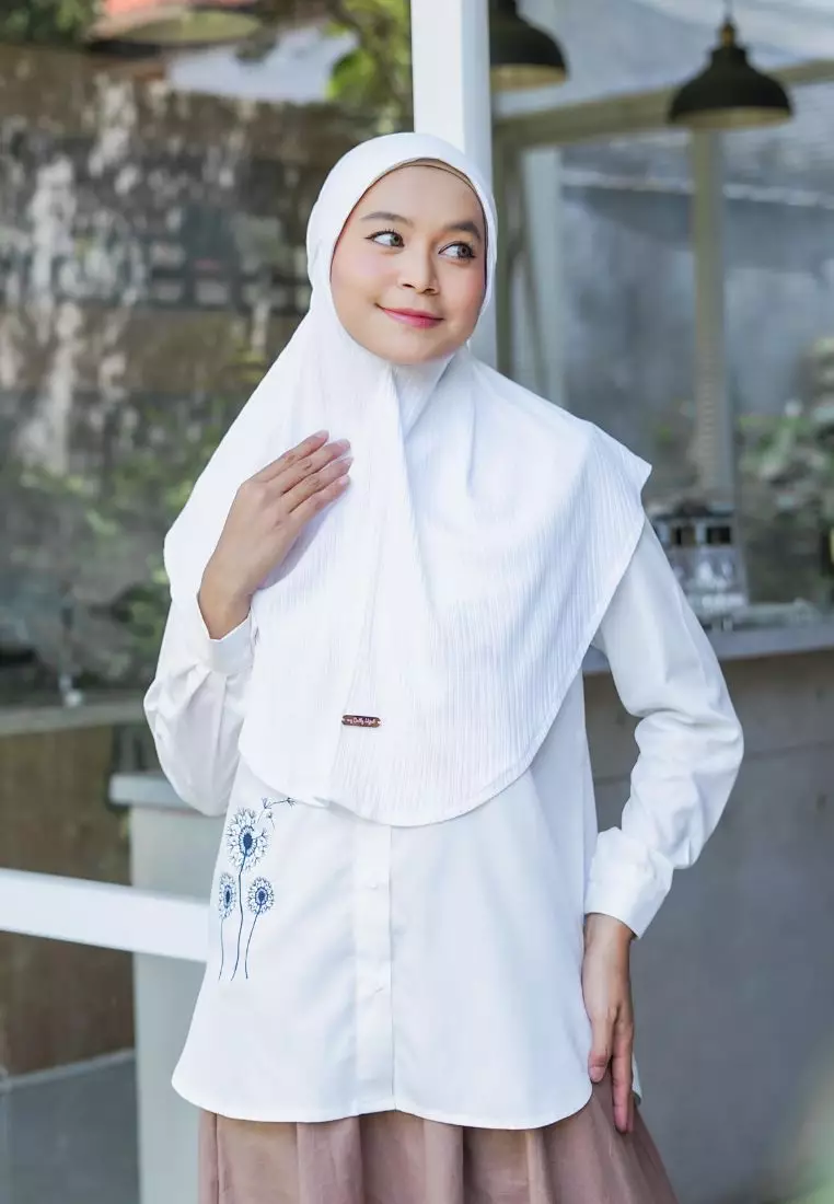 Bergo Kirana Knit Broken White