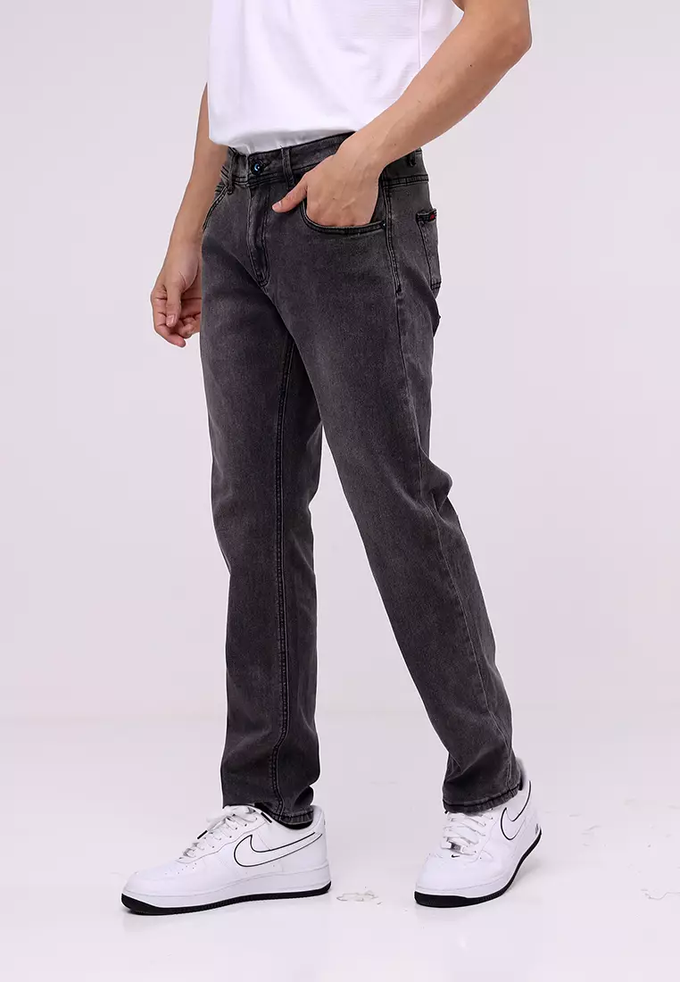 Slim Taper GapFlex Jeans  Mens jeans slim, Tapered jeans, Mens jeans