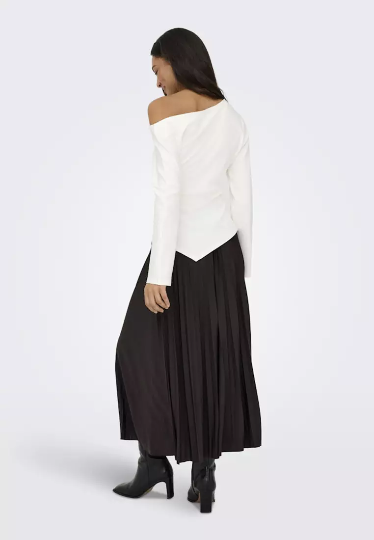 Long Sleeve Asymmetric Jersey Top