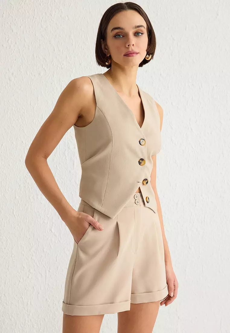 Pleated Detail Shorts