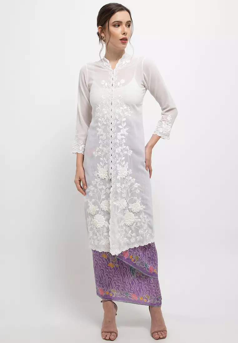 Kebaya Panjang All White Classic