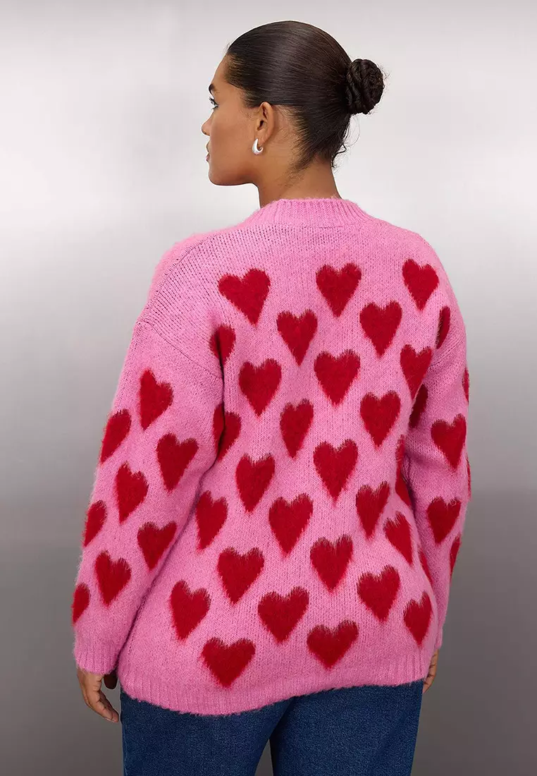 Plus Size Heart-Pearl Cardigan
