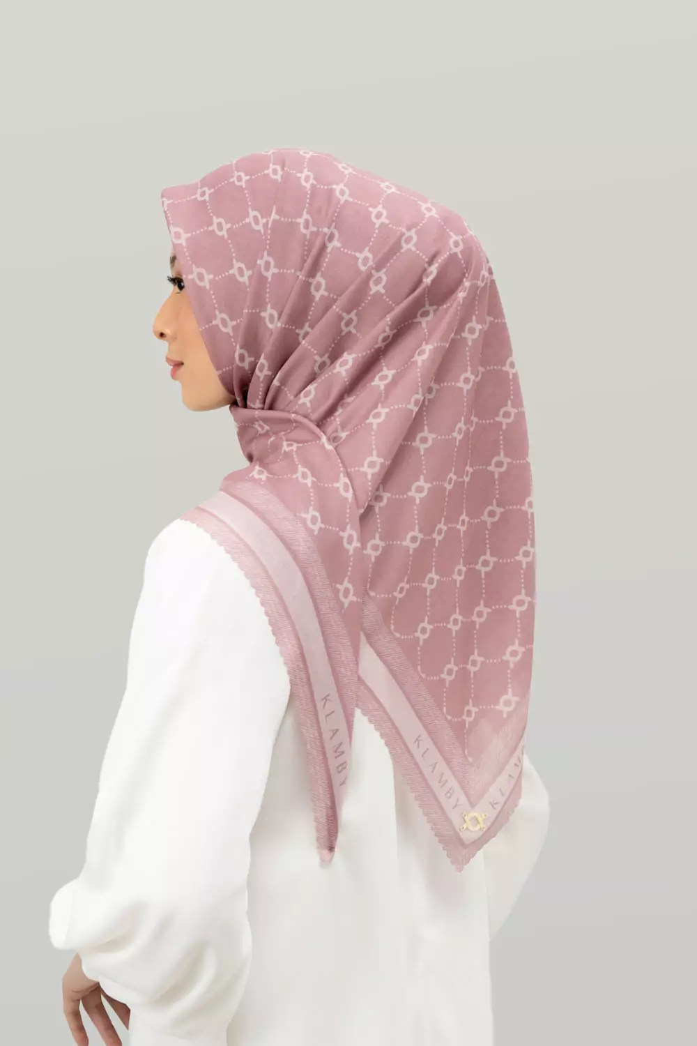 Klamby - Monogram Scarf London Edition Thulian