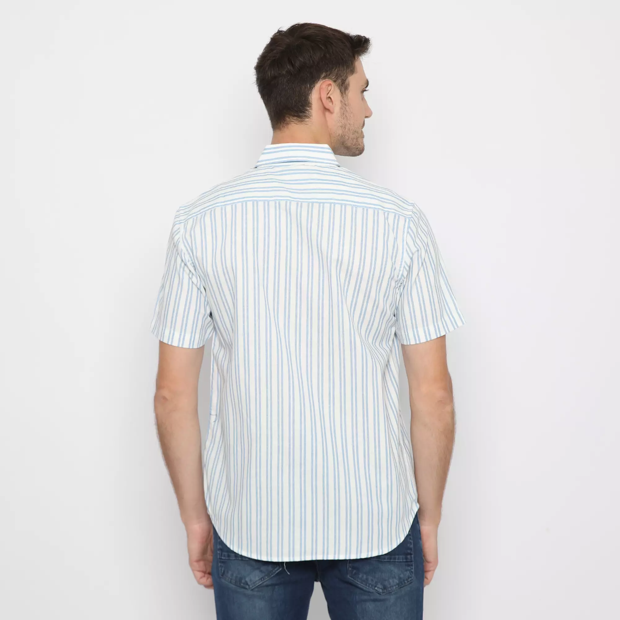 Platini Kemeja Motif Salur Pria Lengan Pendek Katun Biru Muda 73332