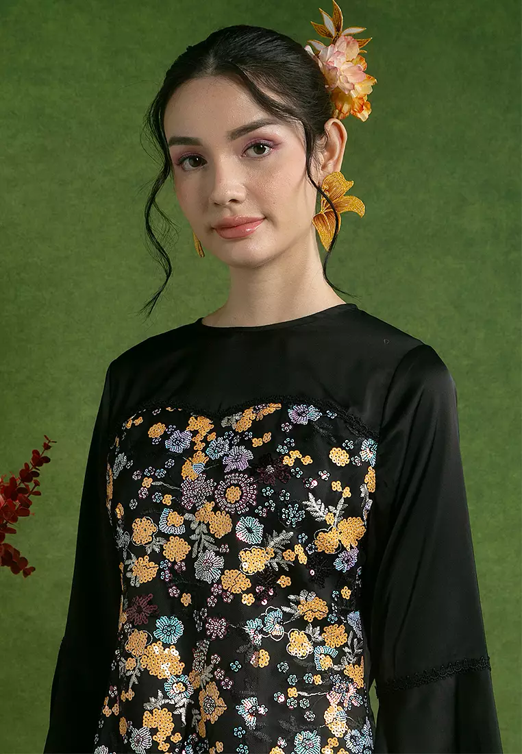 Kila Sequined Top with Skirt Set