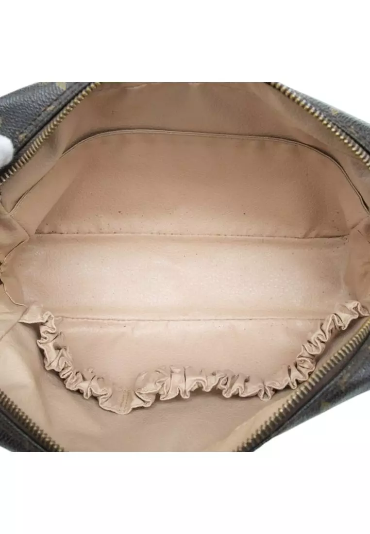 Pre-Loved Louis Vuitton Monogram Trousse Toilette 23