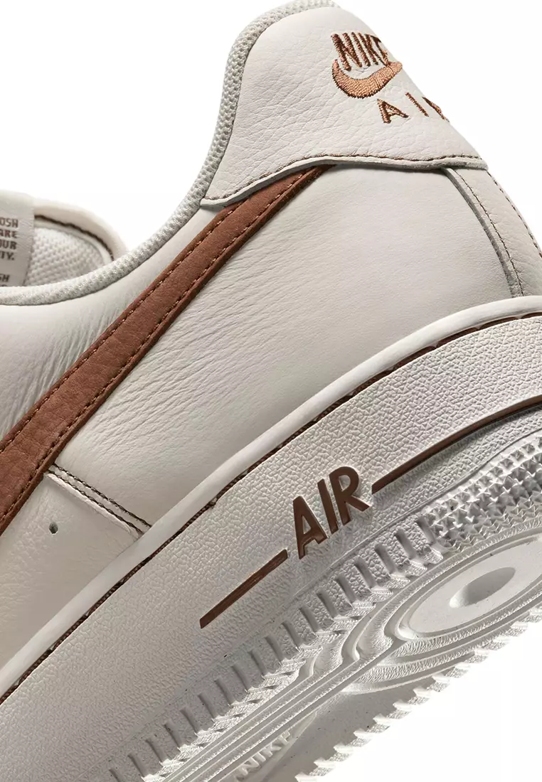 Air Force 1 '07 LV8 Shoes