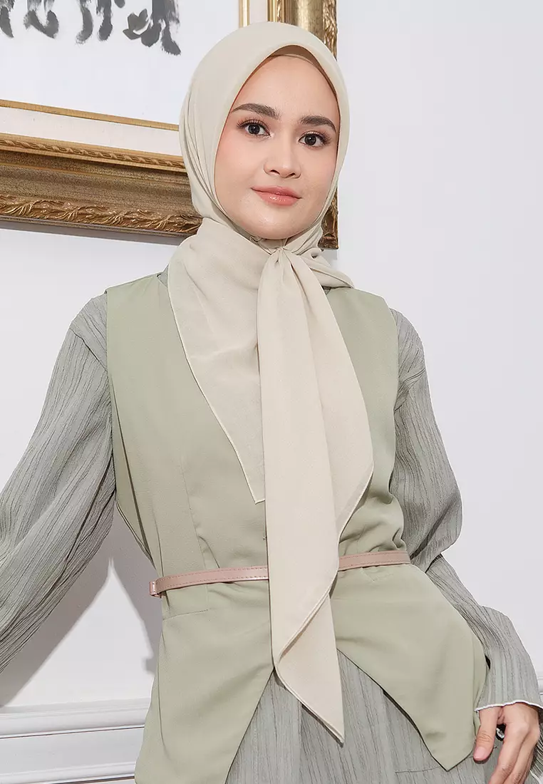 Mara Plain Paris Cream Almond