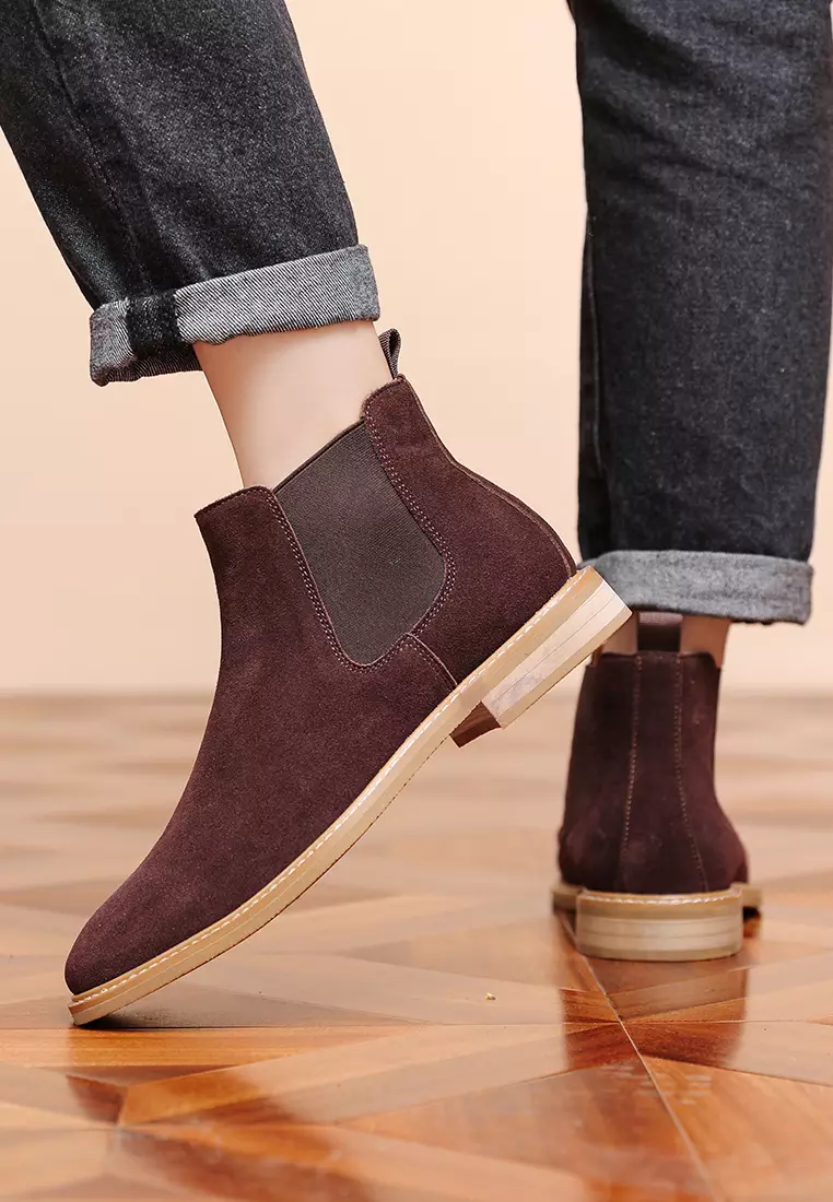 Red suede deals chelsea boots