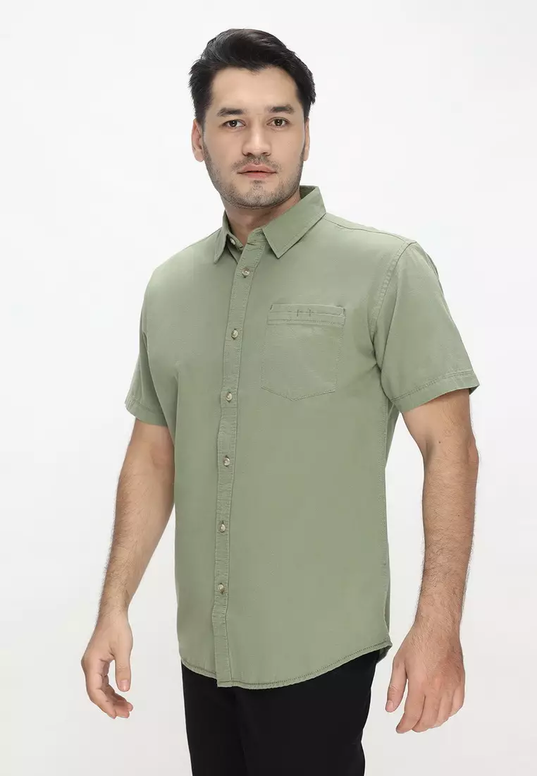 POLICE Kemeja Polos Cotton Hijau Regular Fit Pria