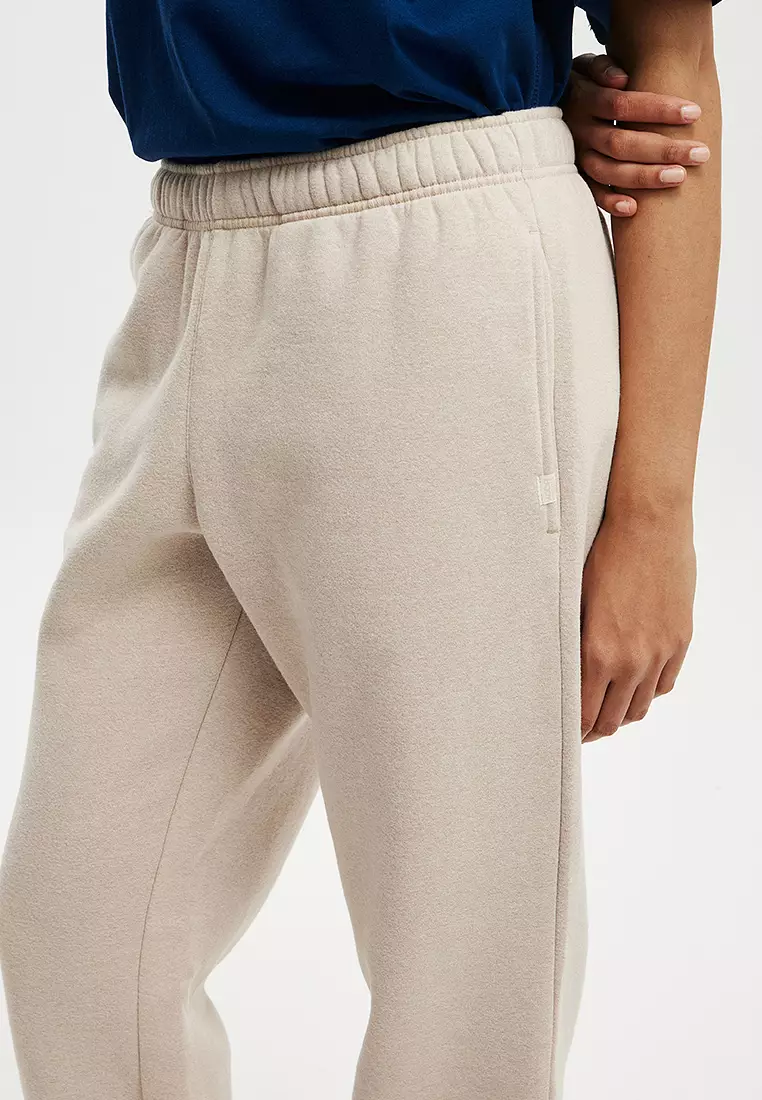 Plush Essential Gym Sweatpants