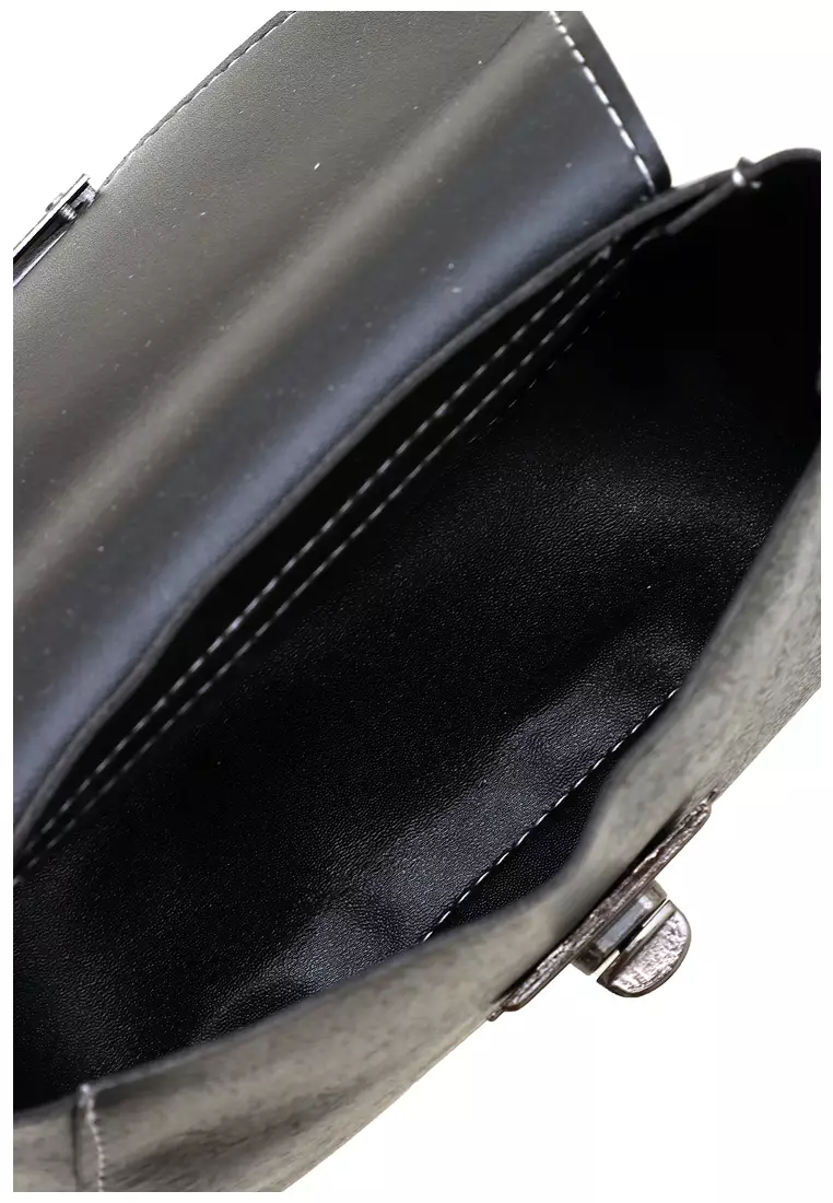 Werlyn Tas Selempang Kasual Wanita Klasik Material Kulit Leather ORIGINAL - Black