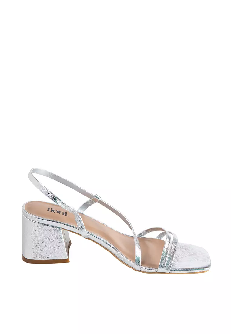 Discount on Fioni  shoes - SKU: Women's PU Strappy Low Heel Sandal