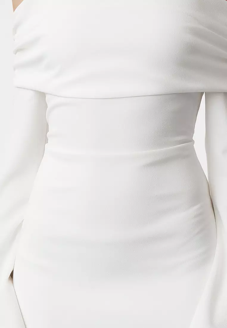 White Carmen Collar Knitted Long Elegant Evening Dress TPRSS24AE00204