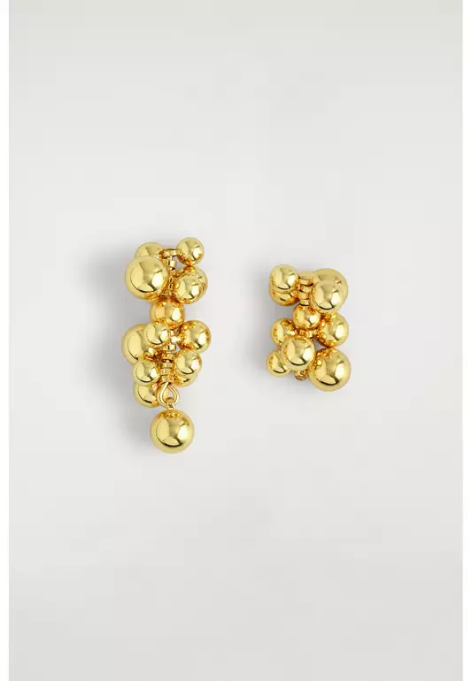 MISMATCHED CLUSTERED EARRINGS
