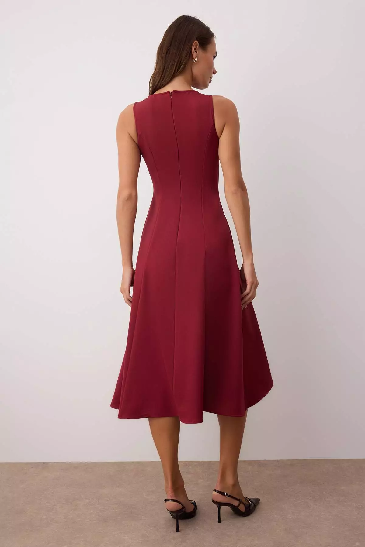 Burgundy Plain Accessory Detailed Midi Woven Dress