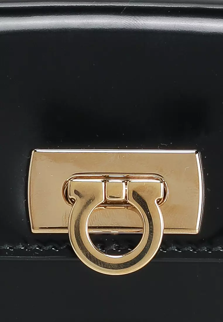 Gancini Clasp Card Case (ct)