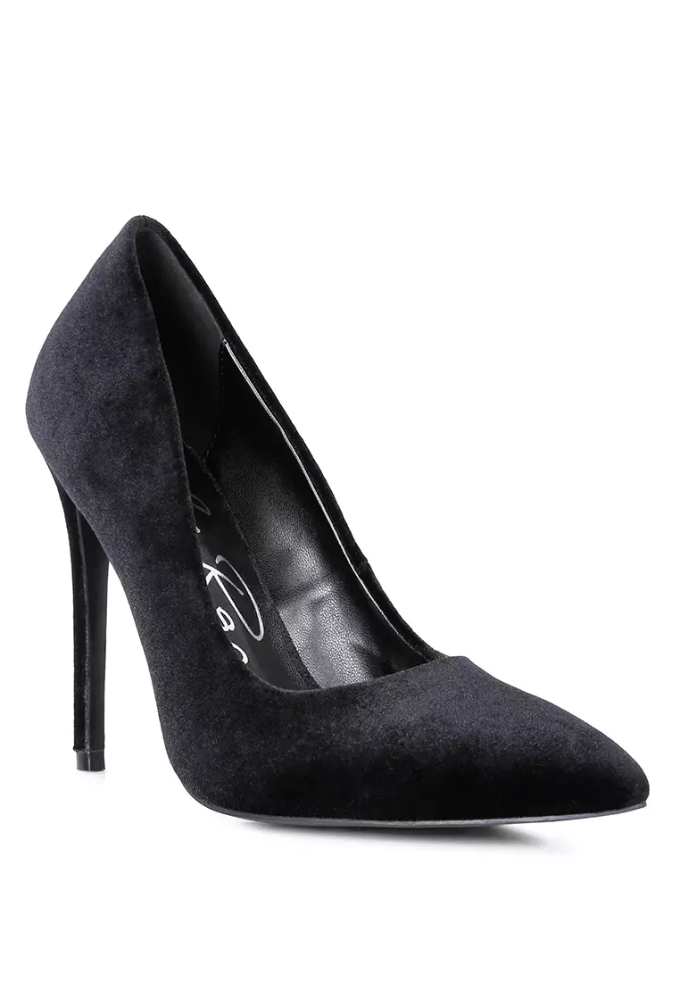 Black velvet clearance pointed heels