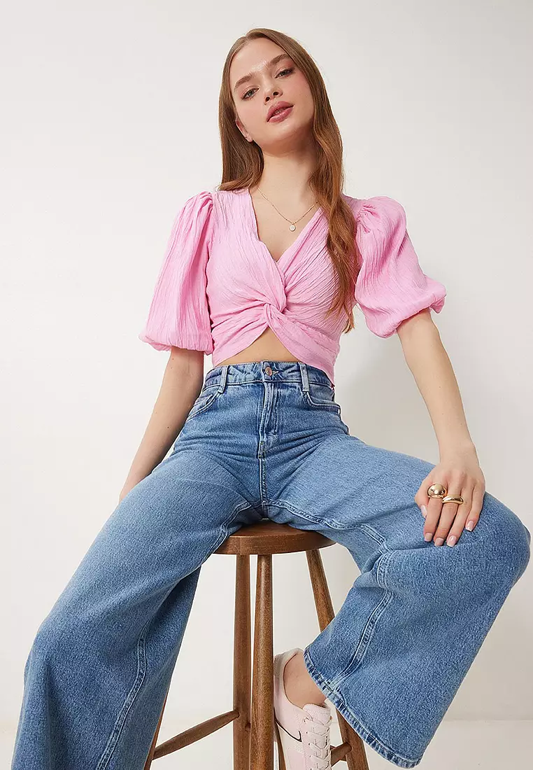 Balloon Sleeve Crop Woven Blouse