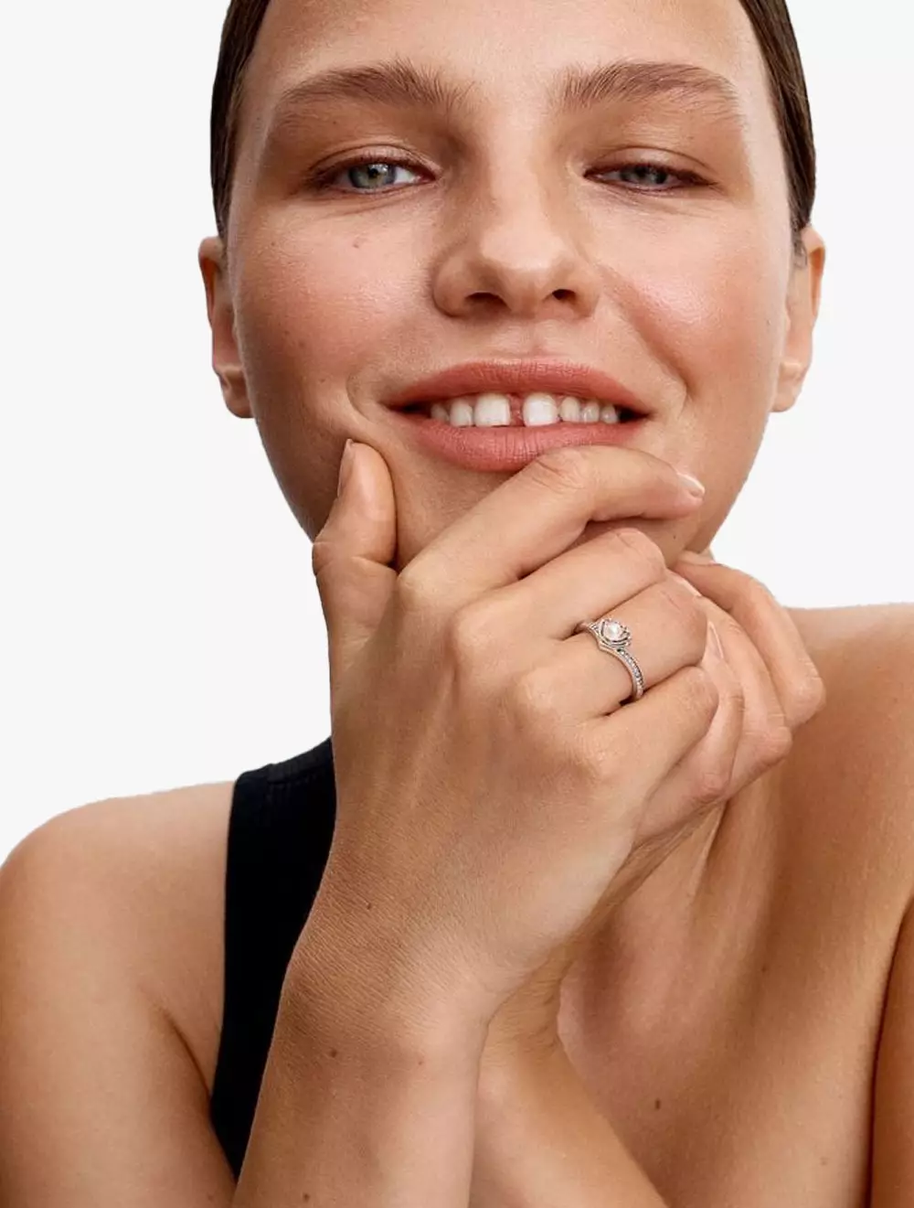 Disney Ariel sterling silver ring with treated white freshwater cultured pearl and aurora borialis cubic zirconia