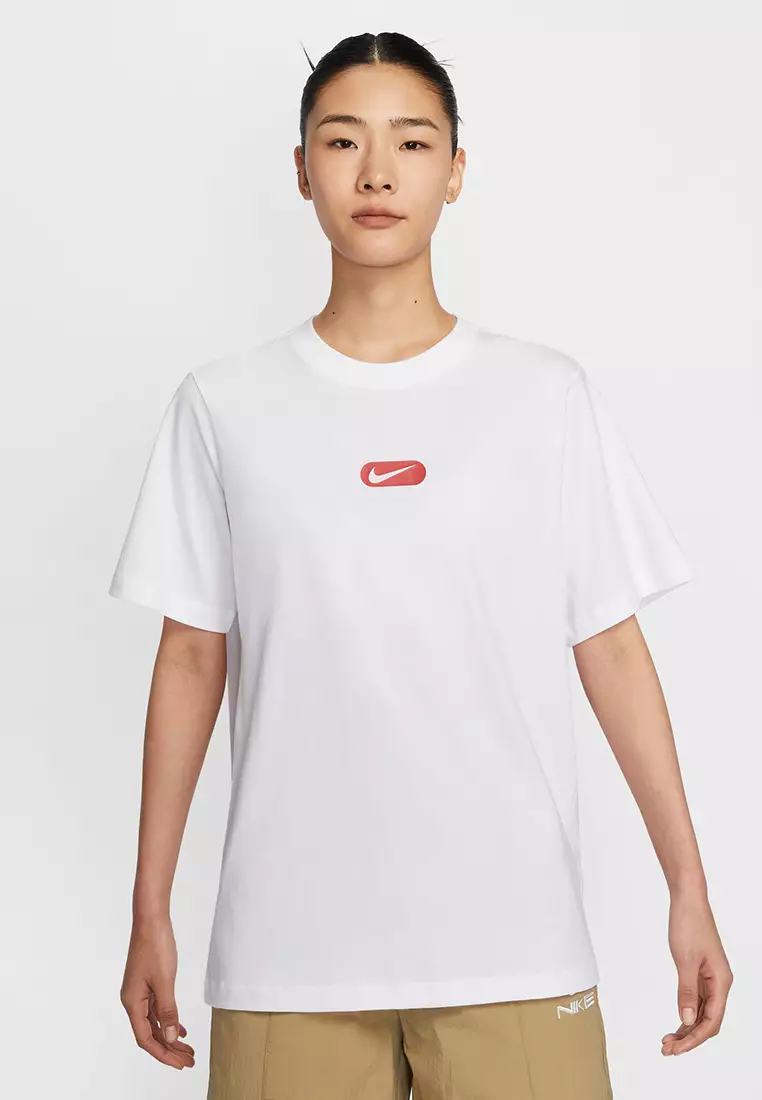 ★ Nike★ Sportswear Club Short Sleeve T-Shirt W Light Orew Nike Sportswear Club Men's T-Shirt. Nike CA