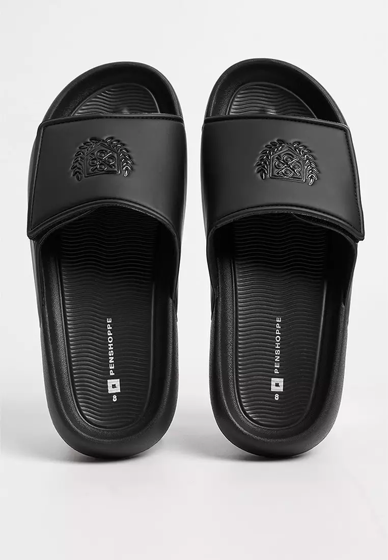 Men's Textured Sole Slides with PU Band and Embossed Crest