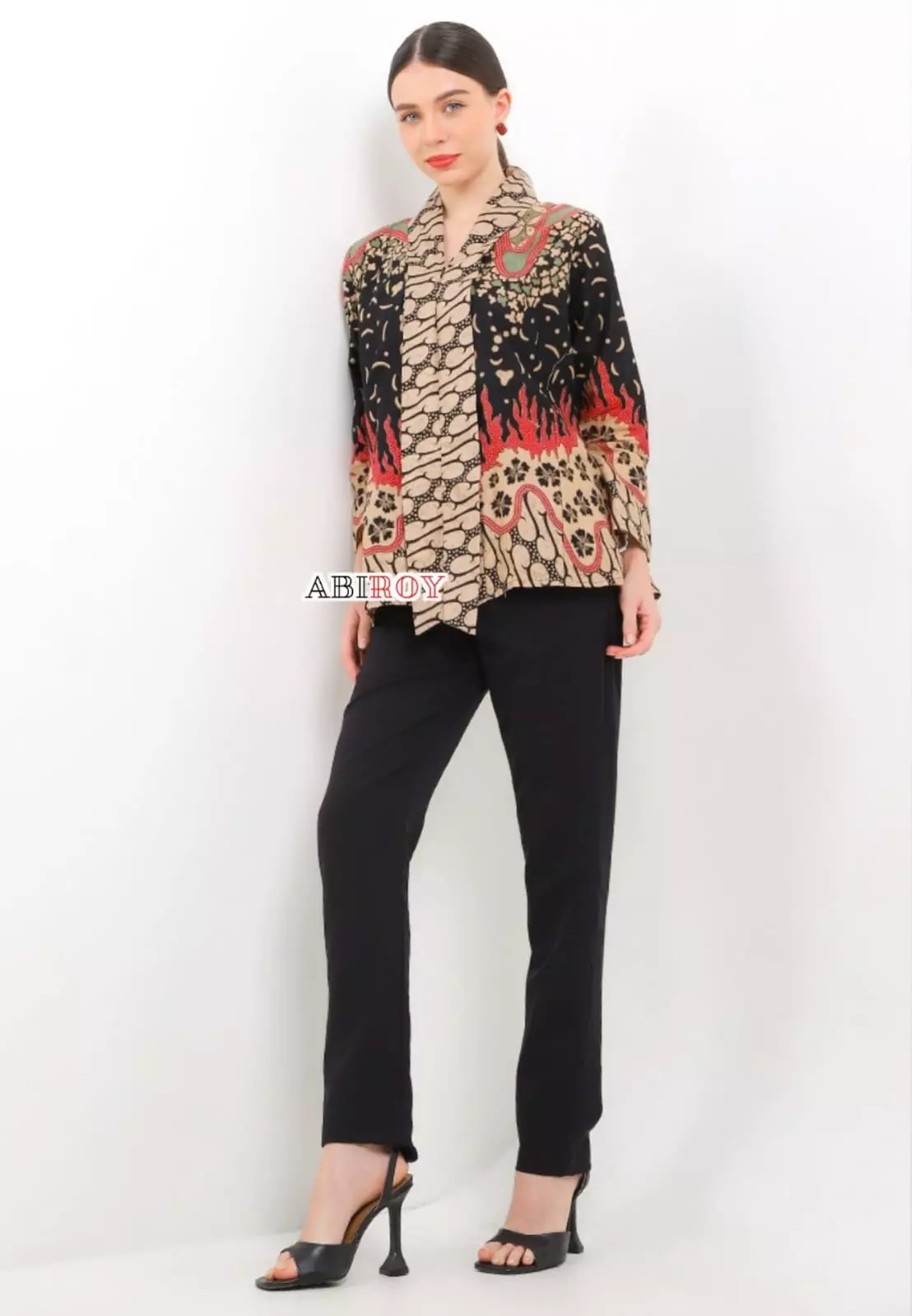 Blouse Batik Kawunggaru Hitam Premium Slimfit Elegant NLN