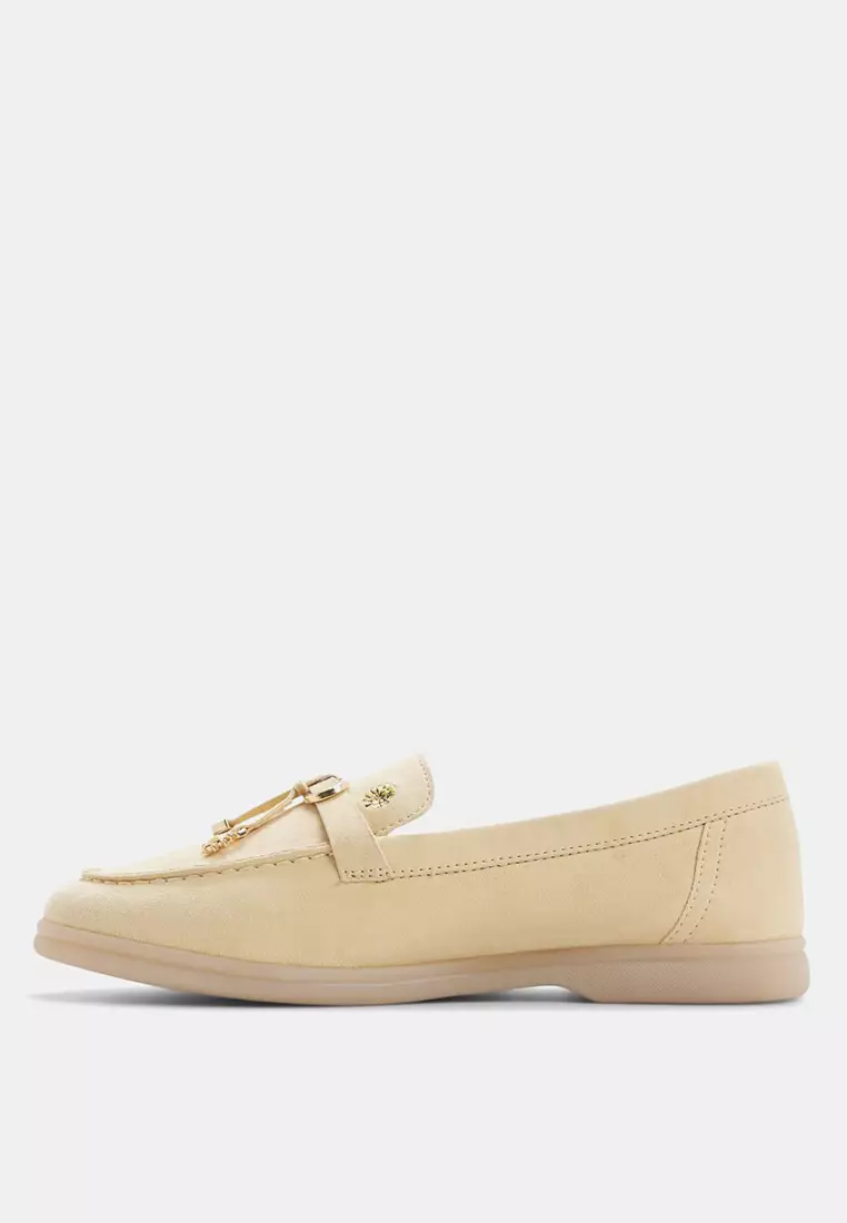 Creras-In Shoes