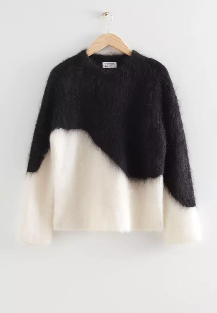 Relaxed Fluffy Mohair Jumper