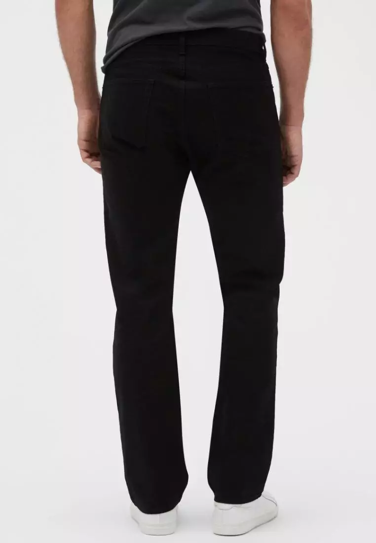 Straight Jeans With Washwell
