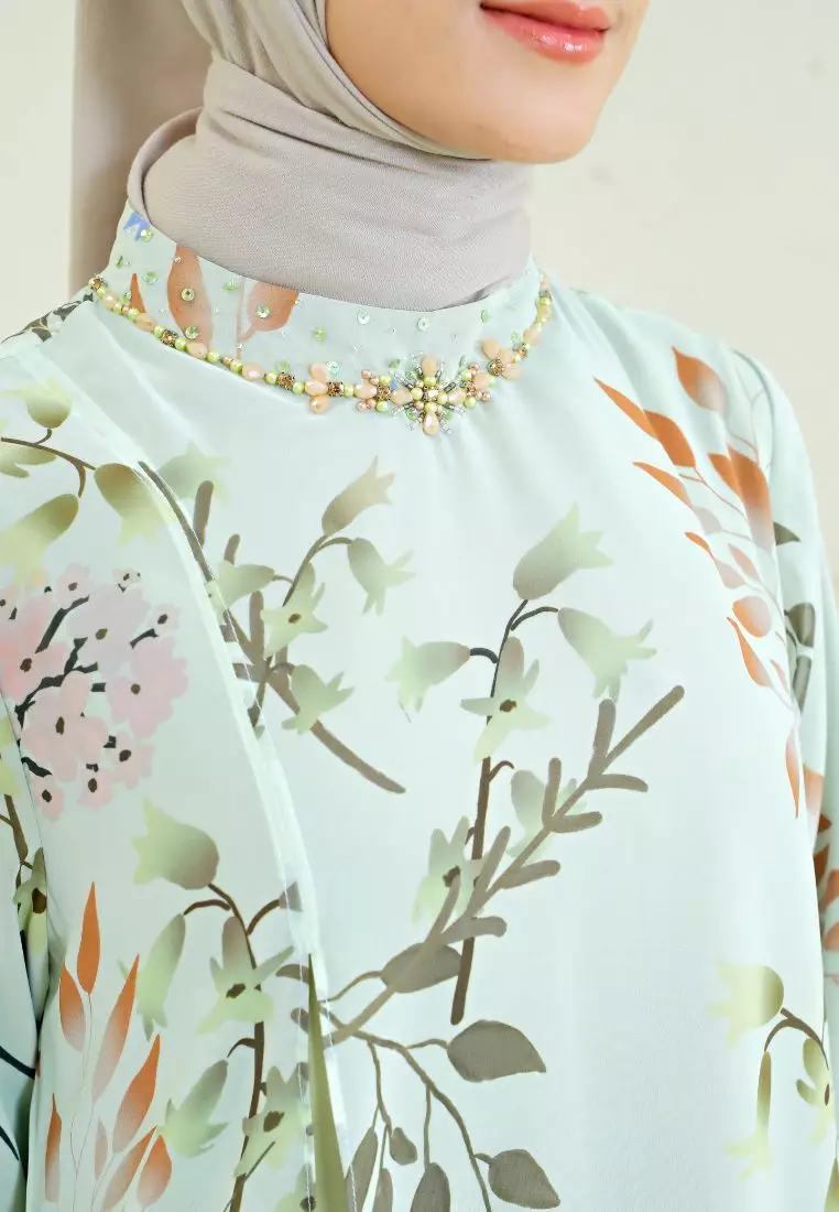 Sifon Moslem Leaf Print Two Layer In Soft Green By Brilliant Girl Warna HIJAU