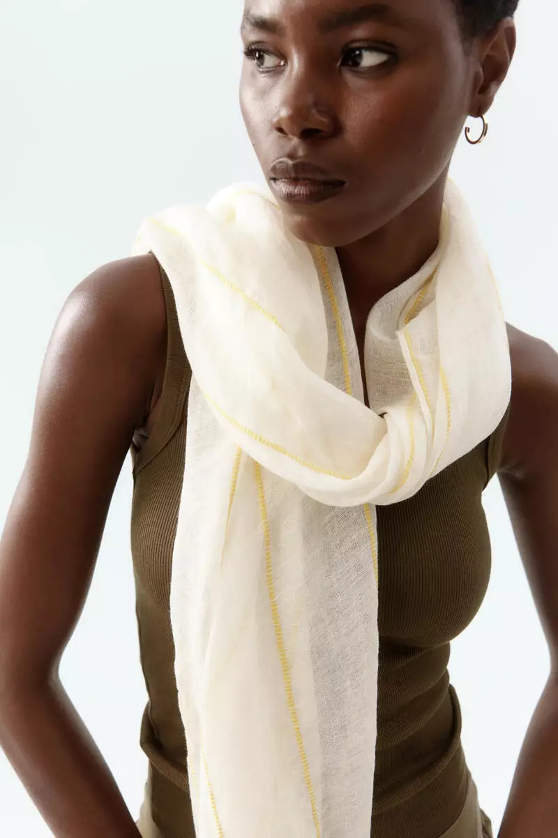 Linen scarf
