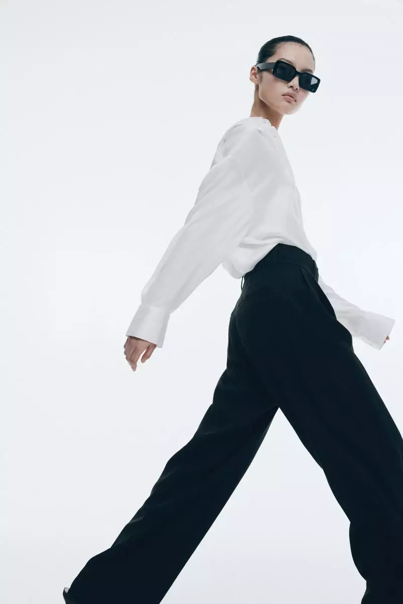 Wide linen-blend trousers
