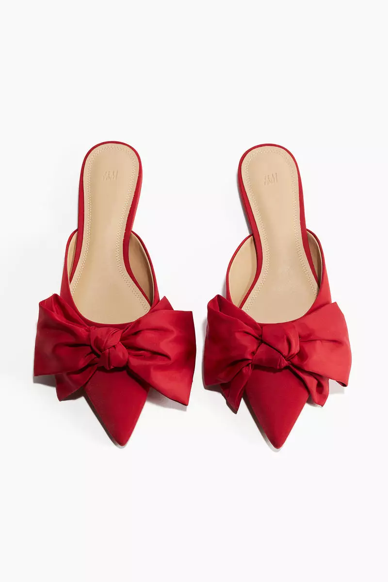 Discount on H&M  shoes - SKU: Bow-detail mules