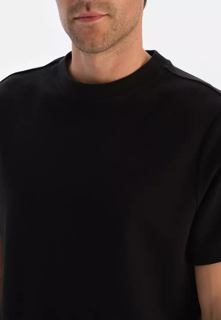 Black T-Shirt, Crew Neck, Regular Fit, Short Sleeve Loungewear for Men