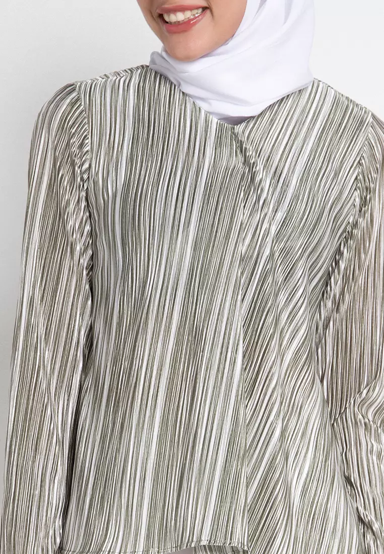 AZZAR Itzel Assymetrical Blouse in Green