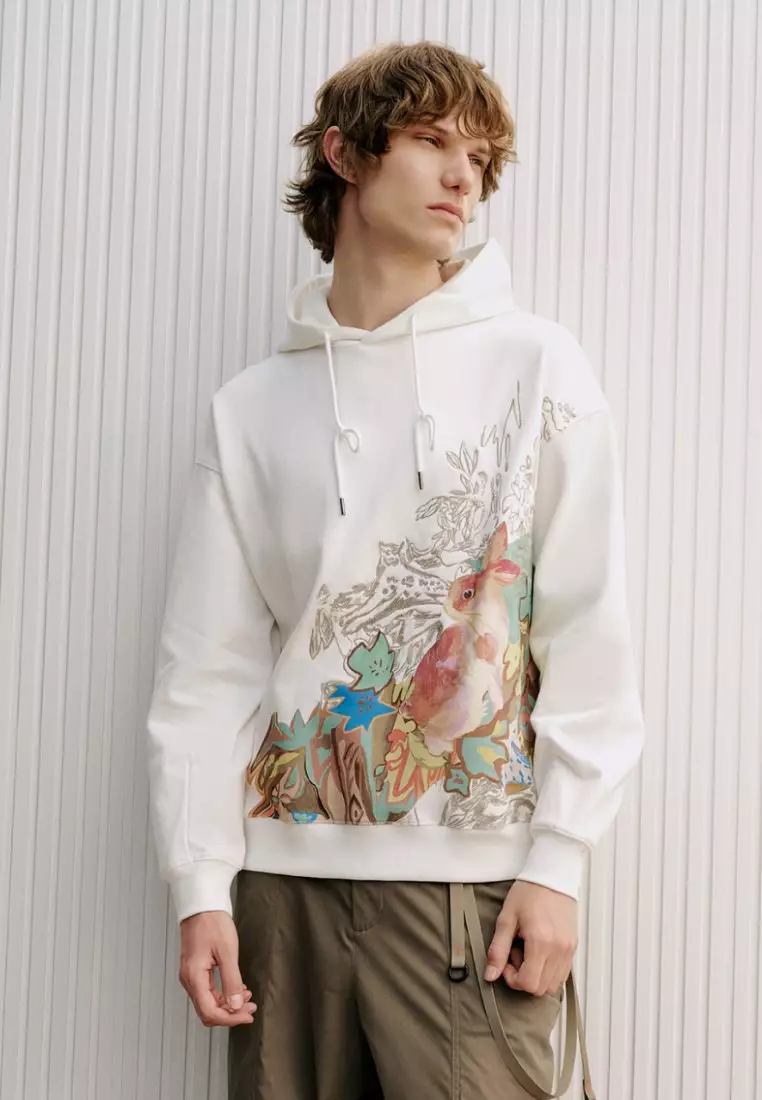 White hoodie clearance print