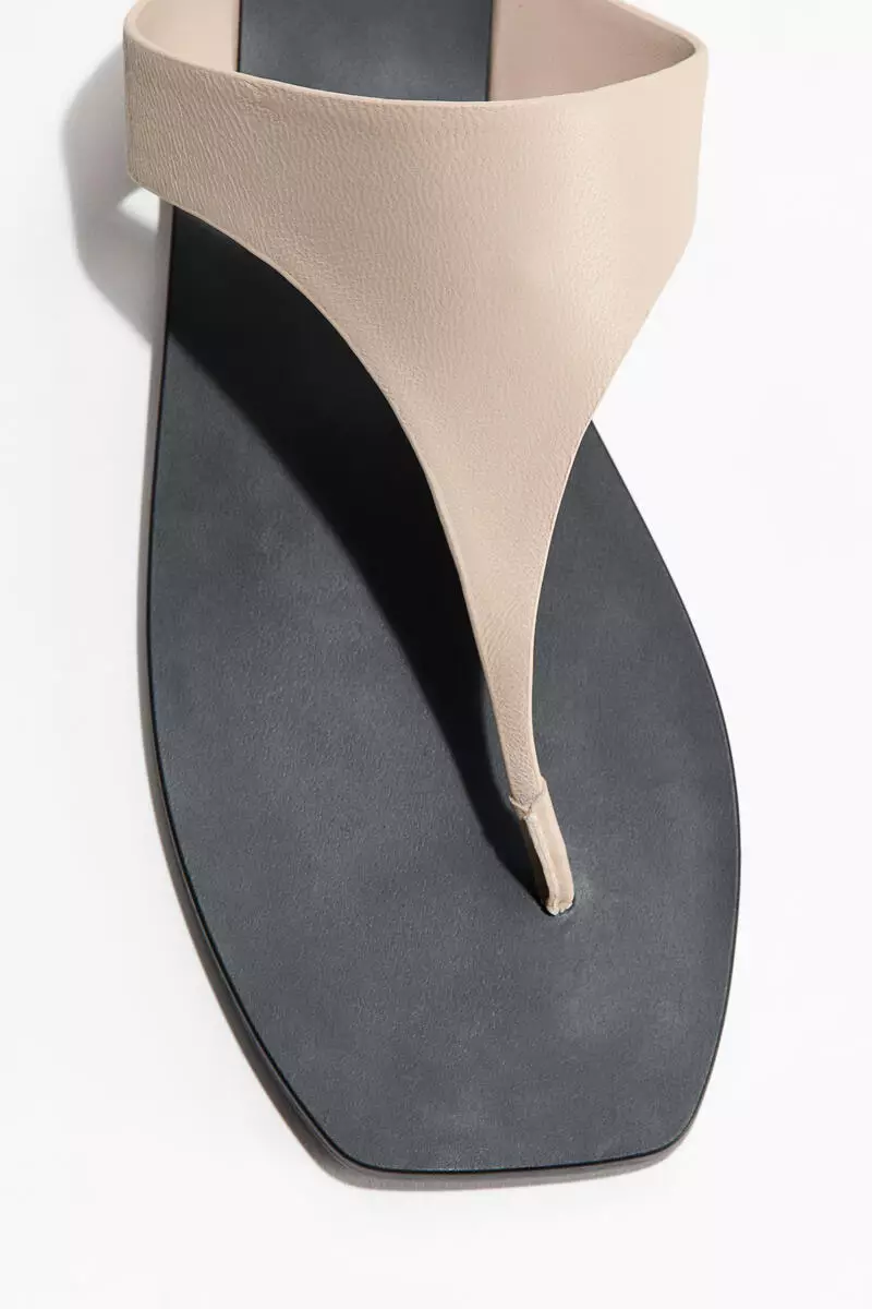 Leather sandals