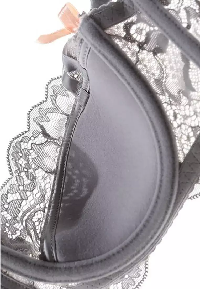 誘人蕾絲內衣套裝（文胸和內褲）- 灰色