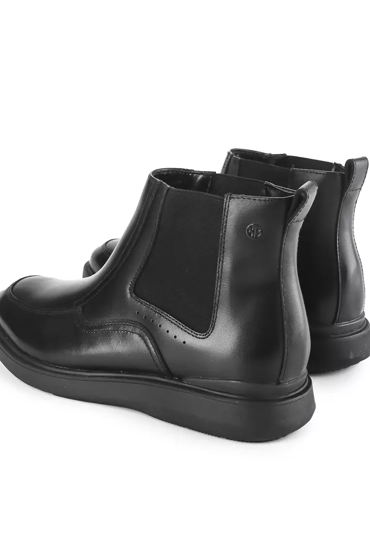 Alpha Chelsea Boots