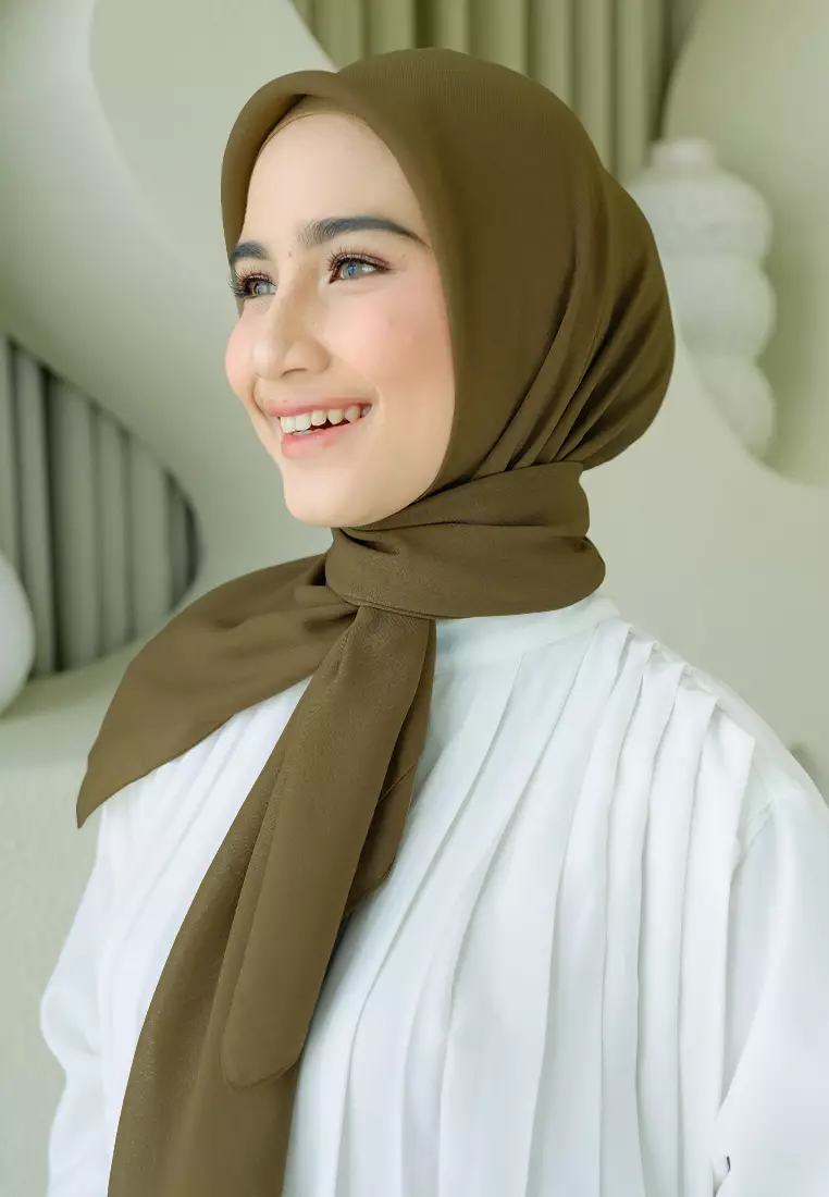 Polly Cotton (Hijab Segiempat Bella Square) Millitary