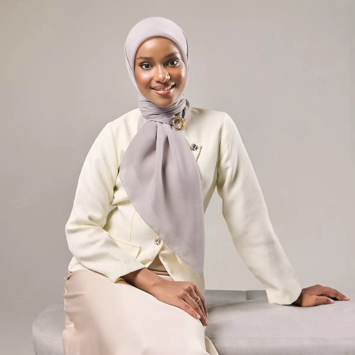 [New Collectio] ZM Zaskia Mecca - Hijab Paris Premium Parissa Silver | Bahan Adem, Fine Stitch, Mudah Dibentuk & Classy