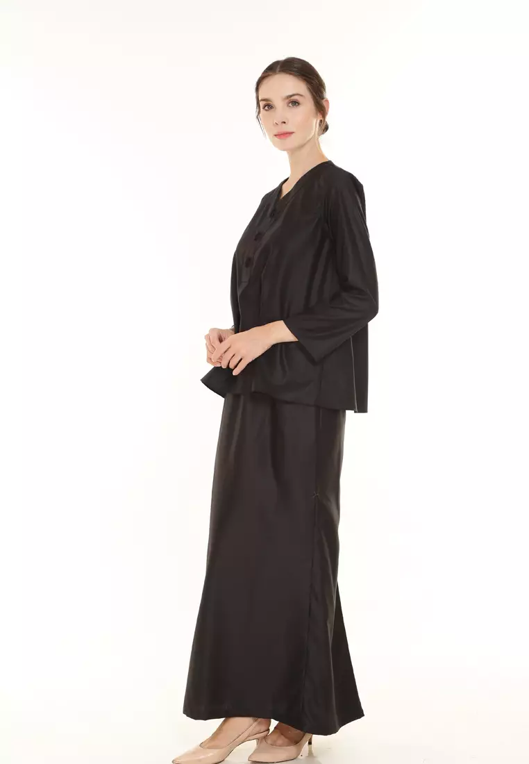 Kiera Kurung Kedah Modern in Black