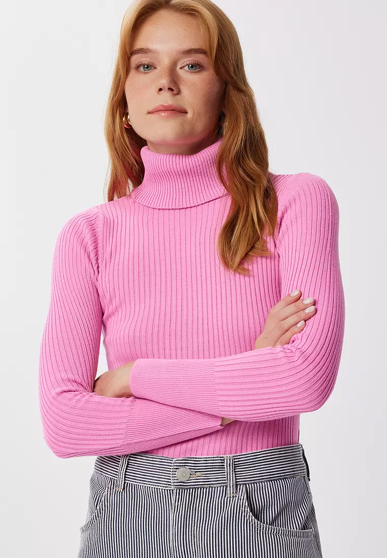 Turtleneck Ribbed Lycra Sweater