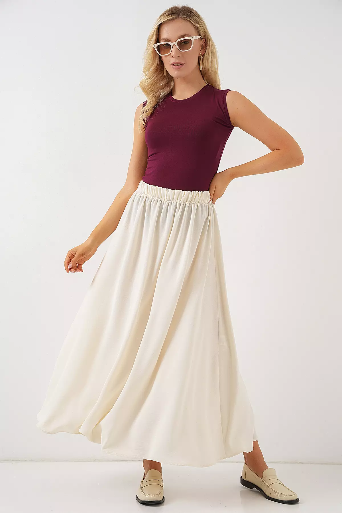 Women's Long Ayrobin Skirt 8050 - Cream